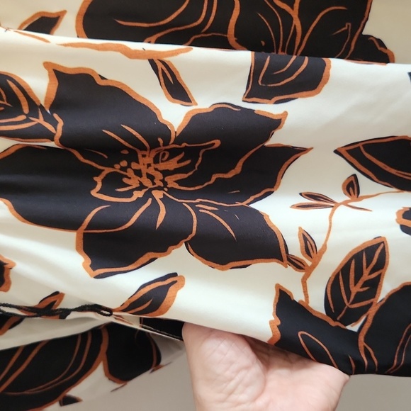 NWT, Alexia Admor Isaliah Floral Long Sleeve Maxi Dress Sz 10 - Picture 9 of 14